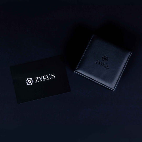 Zyrus Box and Card - Premium packaging with a high-quality card for your Zyrus watch.